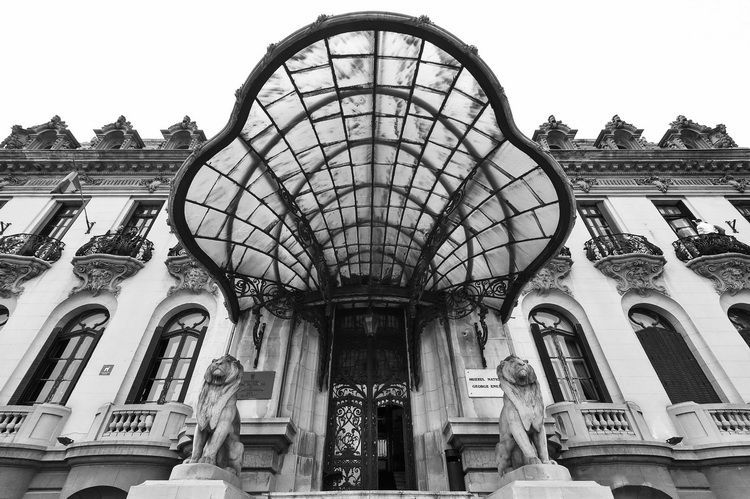 Palatul Cantacuzino - muzeul G. Enescu - exterior (4)